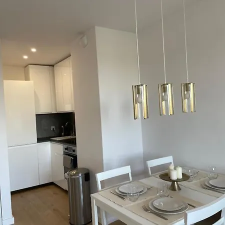 Premium With Private Parking Near Center Katowice