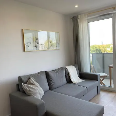 Premium With Private Parking Near Center Katowice