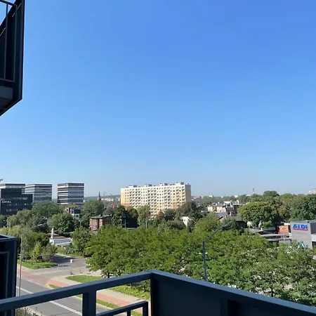 Premium With Private Parking Near Center Apartament *